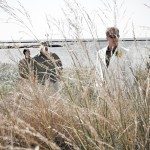 groom lake michigan beach wedding location photo
