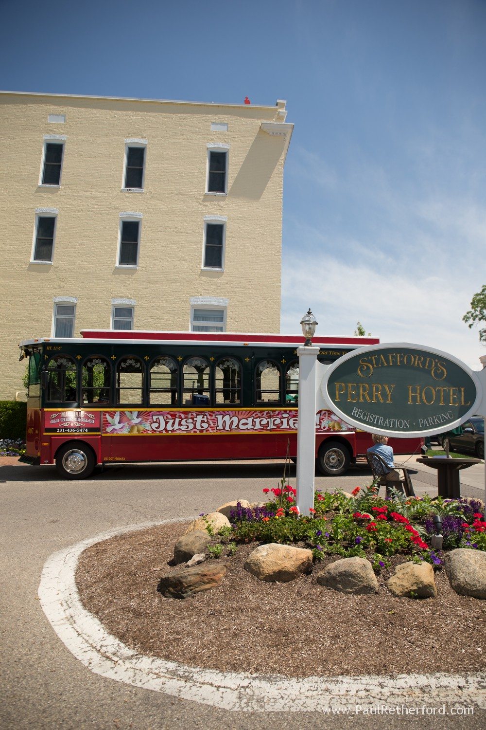perry hotel wedding transportation