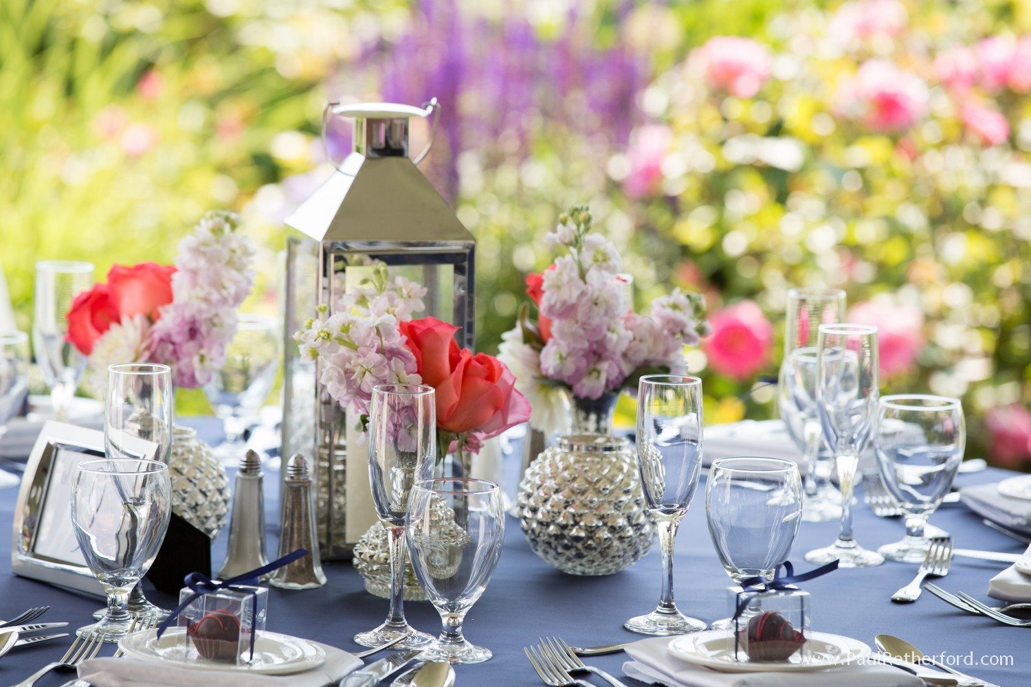 luxury table setting wedding