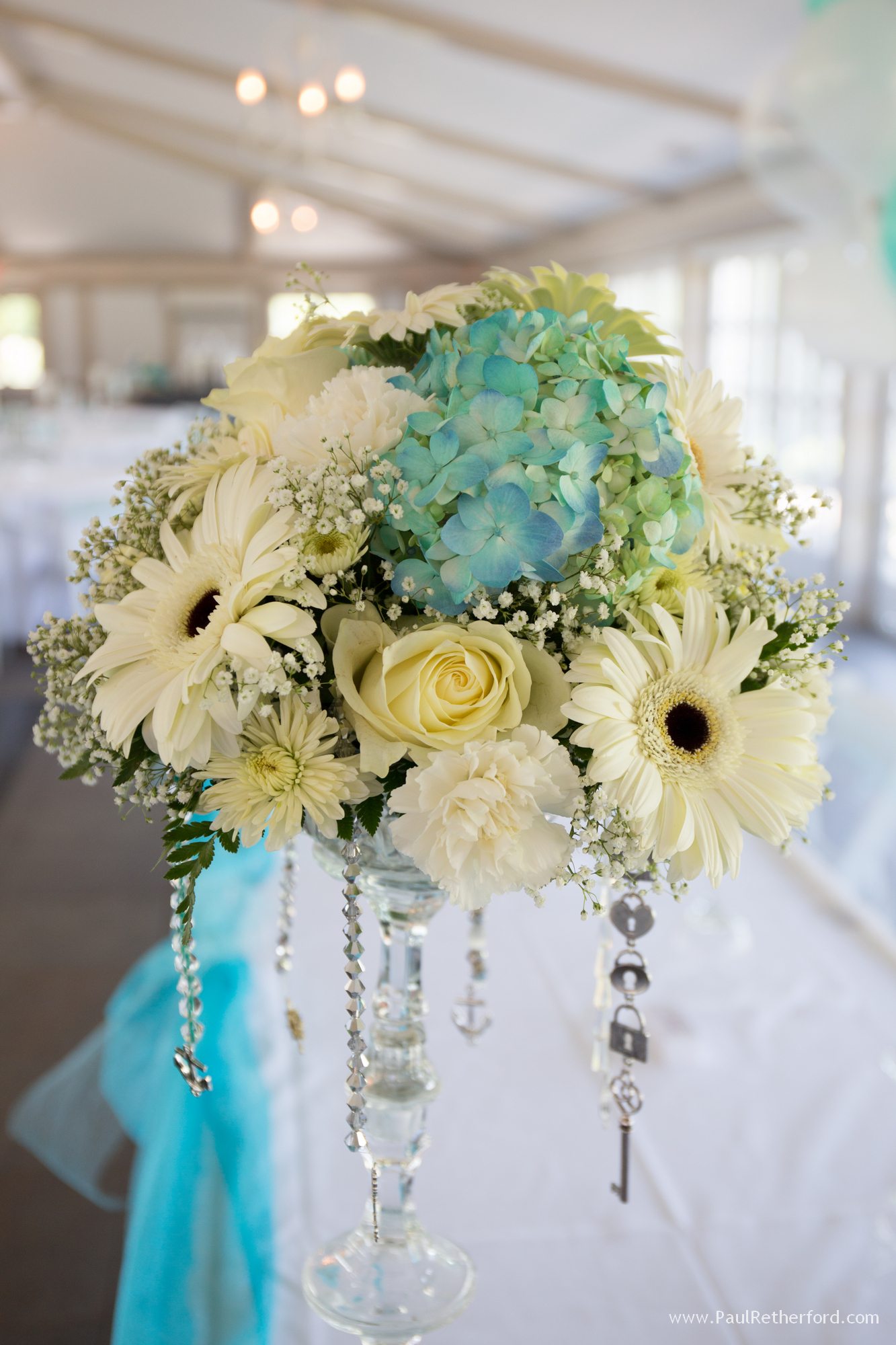 a touch of spring wedding flowers photo
