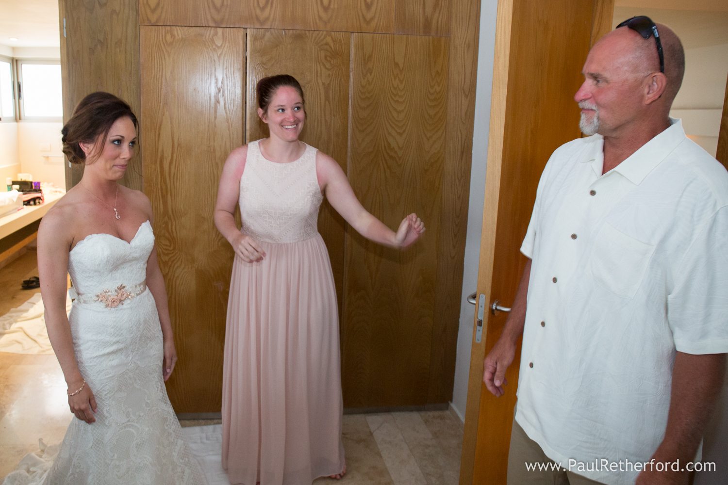 father seeing daughter first time