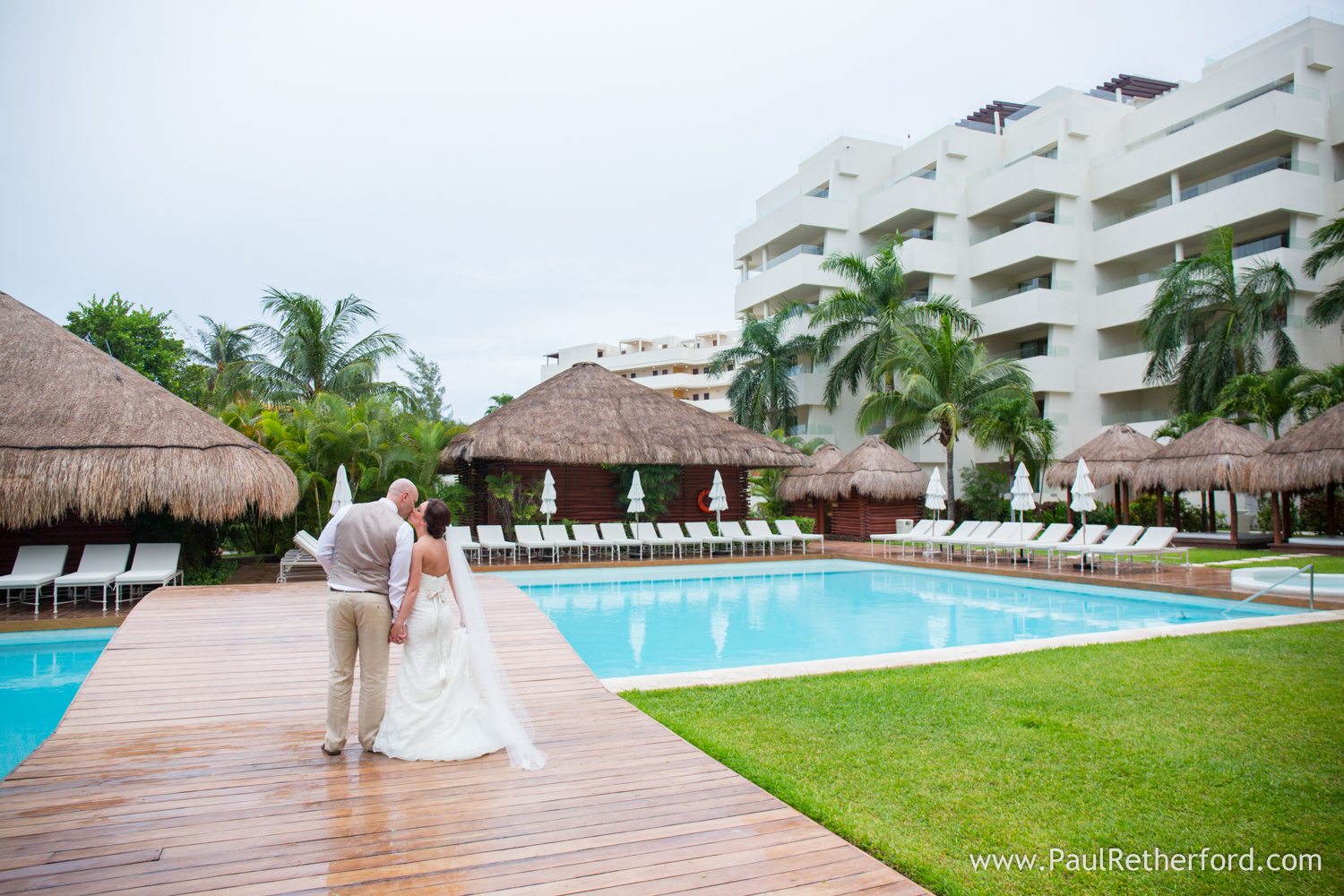 privilege aluxes resort wedding photo
