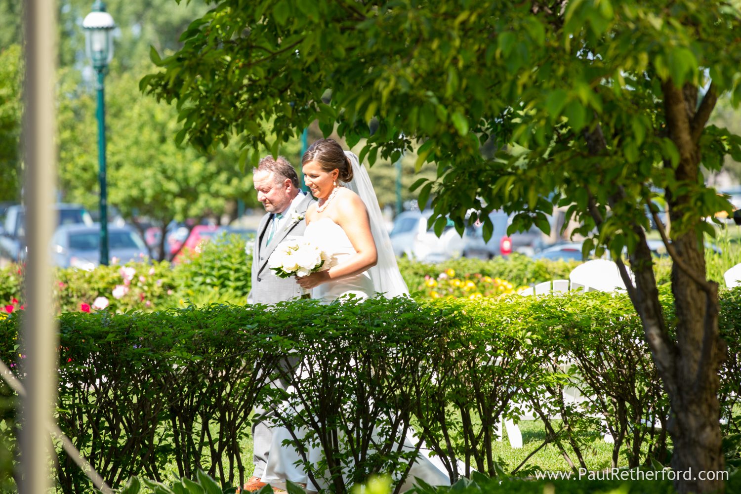 bride and father photo
