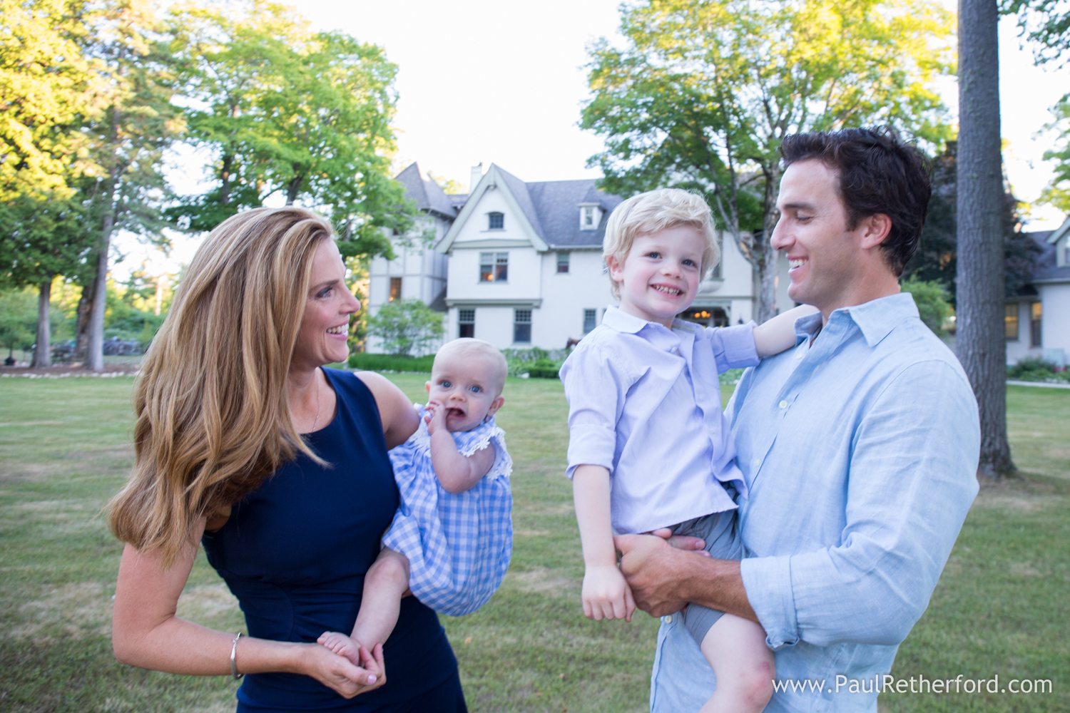 family photo inn at stonecliffe