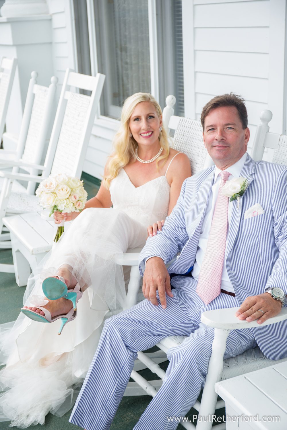 grand hotel porch chair wedding photo
