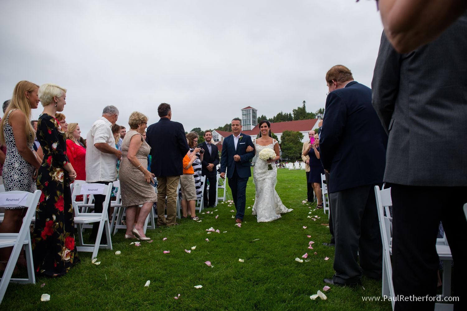 outdoor wedding mackinac island michigan
