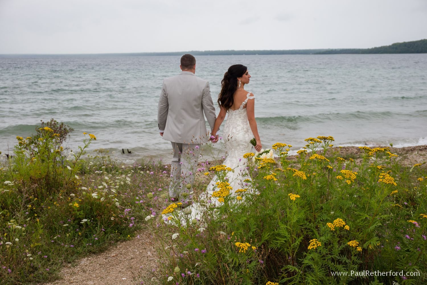 lake photo mission point resort wedding