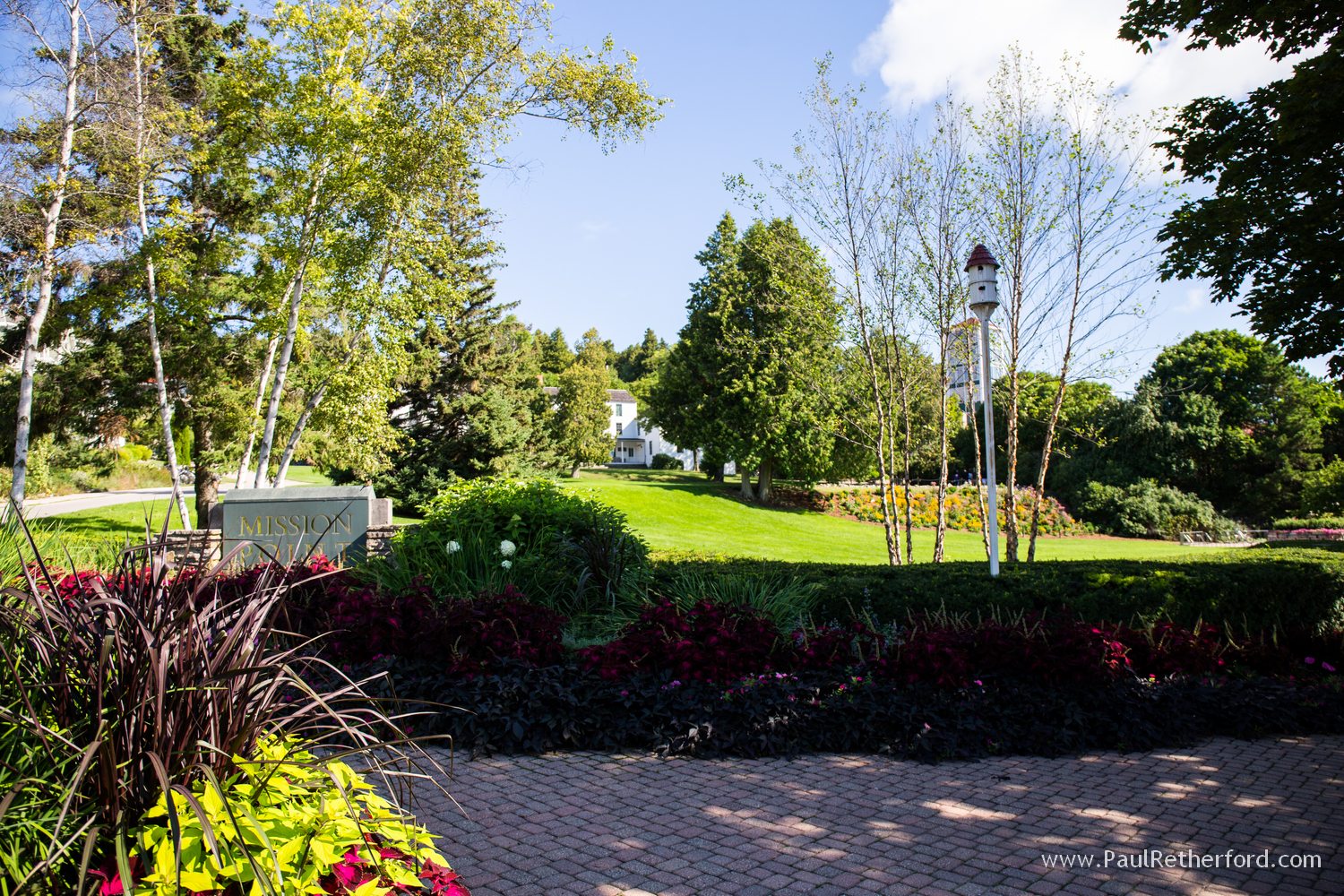 mission point resort front sign photo