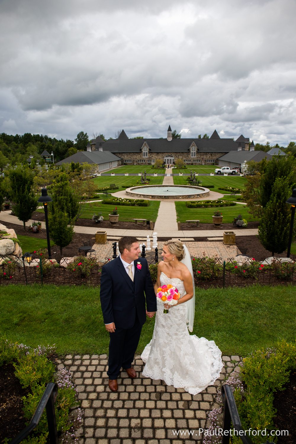 wedding photo castle farms