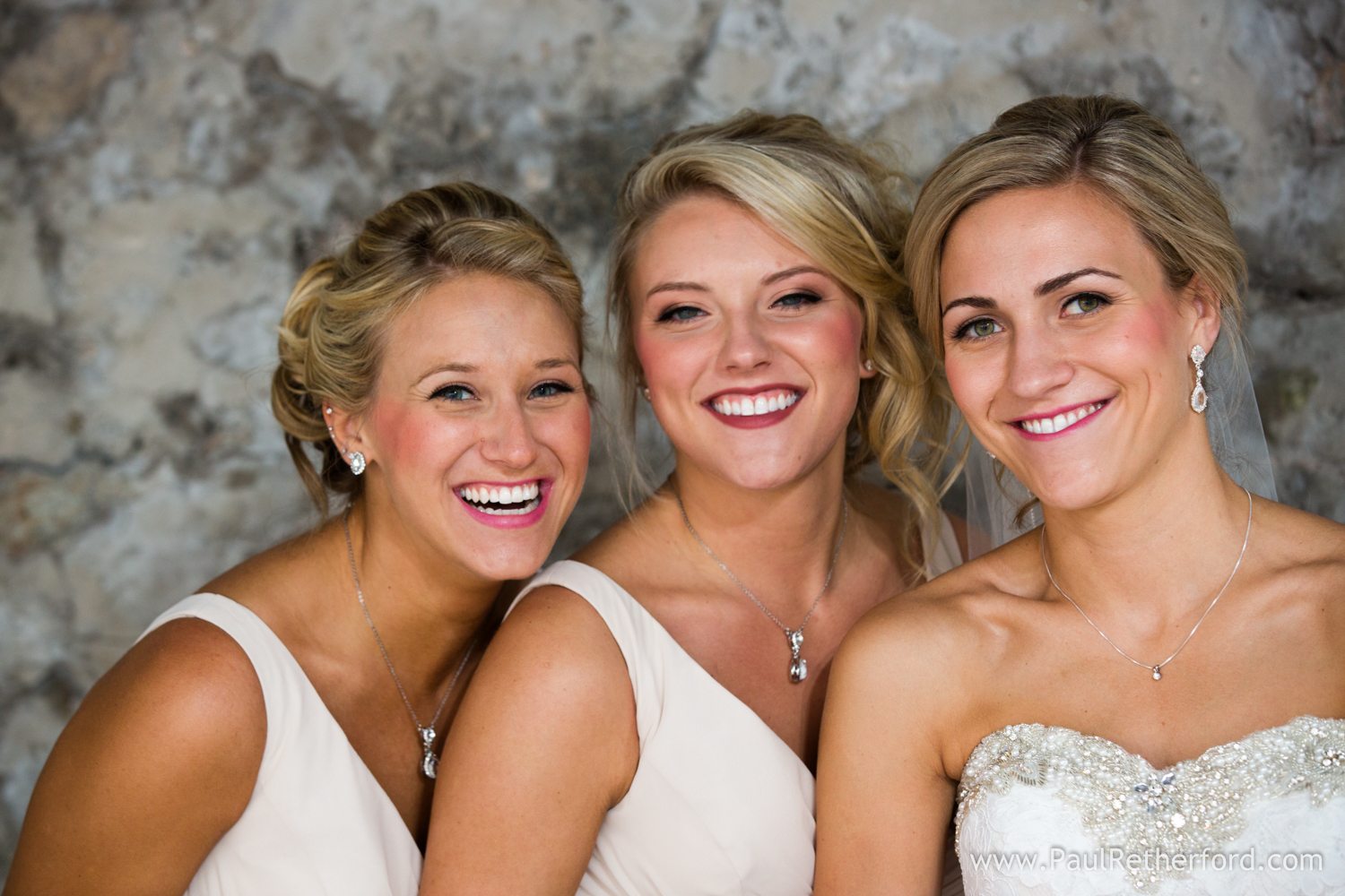 sisters wedding day photo