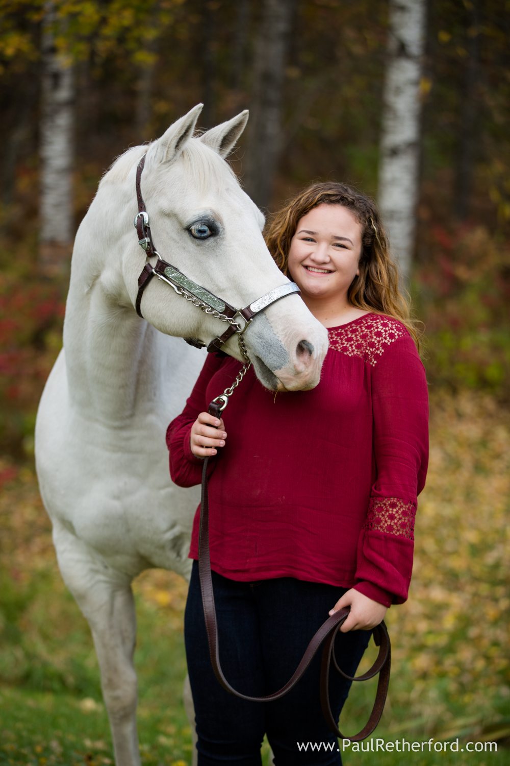 white horse senior photo