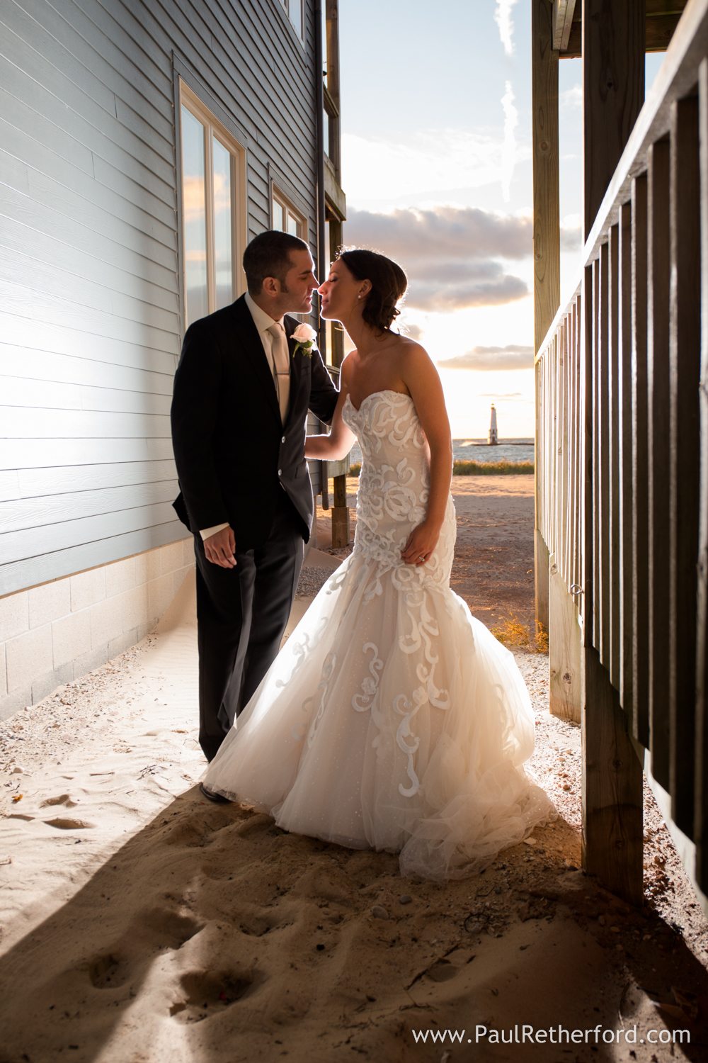 frankfort beach wedding photo