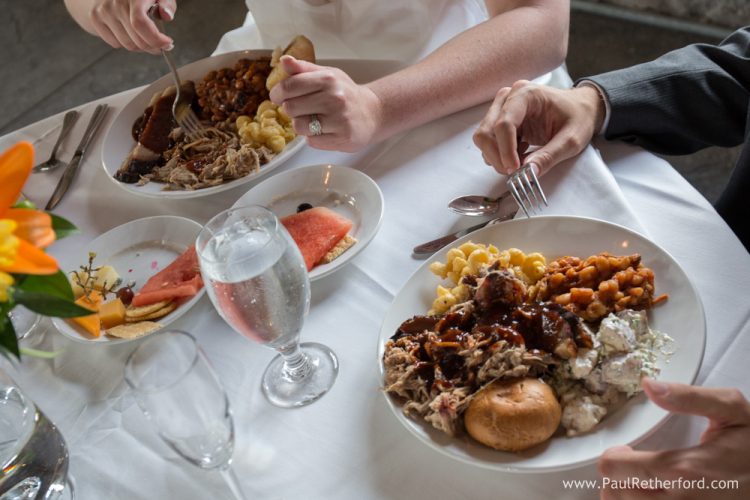 pigs eatin ribs wedding dinner catering photo