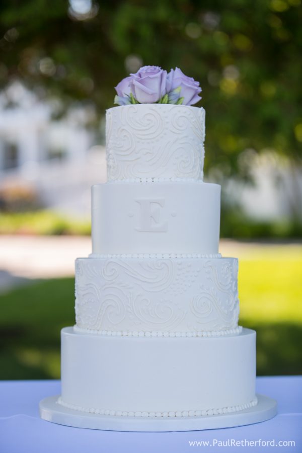 bella e dolce wedding cake photo
