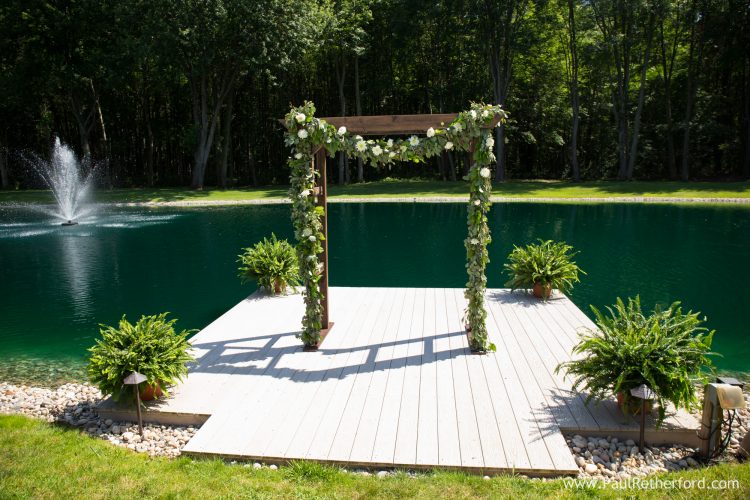 wedding arch photo