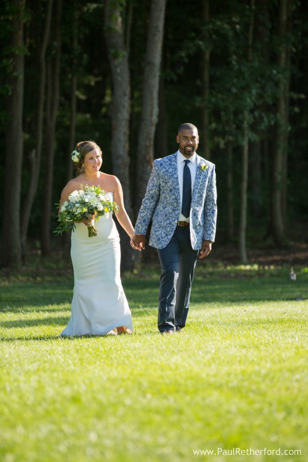 bride groom nature outdoor michigan wedding