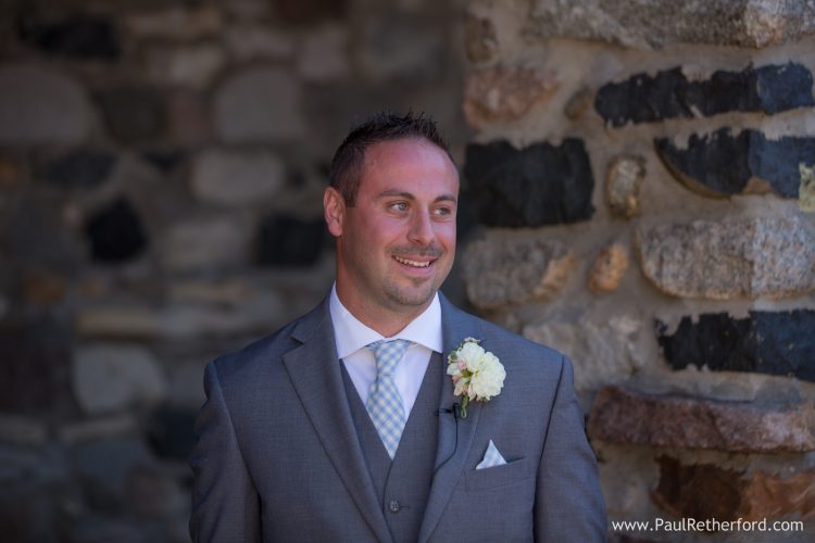 castle farms groom wedding photo