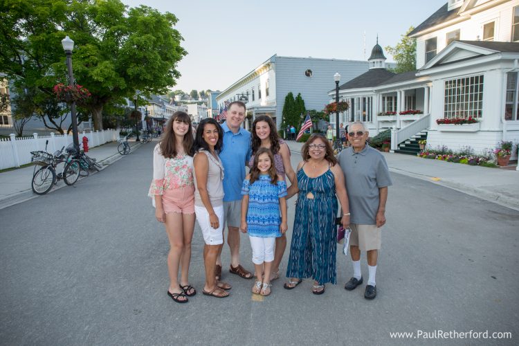 mackinac island street family photo