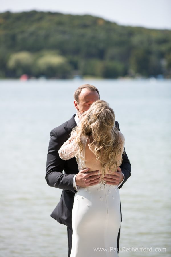 bride groom luxury wedding photo