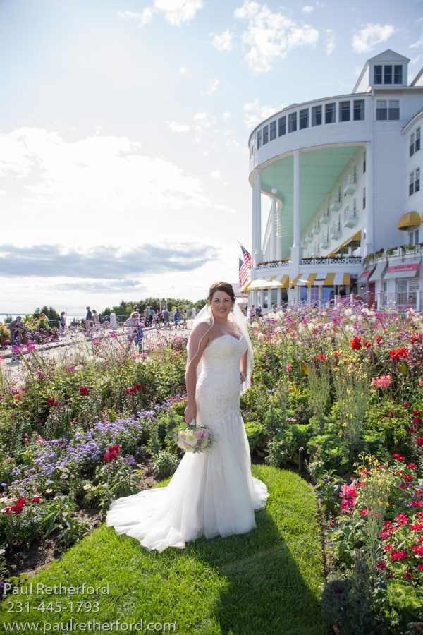 Grand Hotel Mackinac Island West Porch Wedding Photography mackinac island must have wedding photo