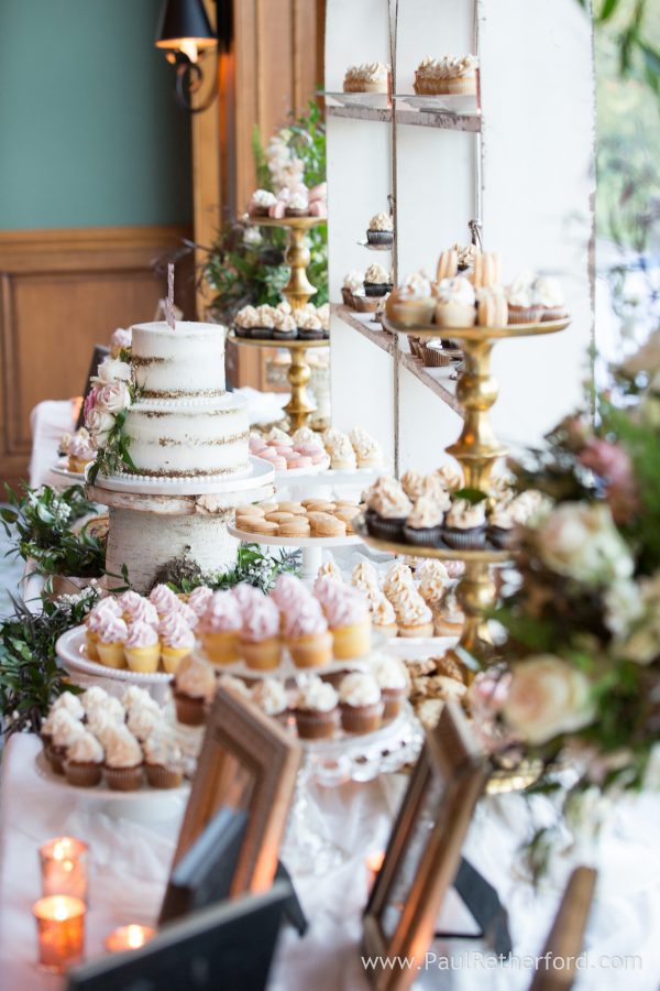 simply sweet by jessica wedding cake photo
