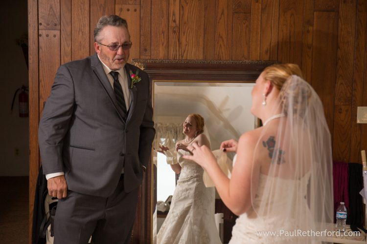 father daughter first look photo