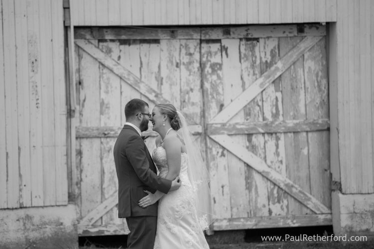 love barn wedding michigan photo