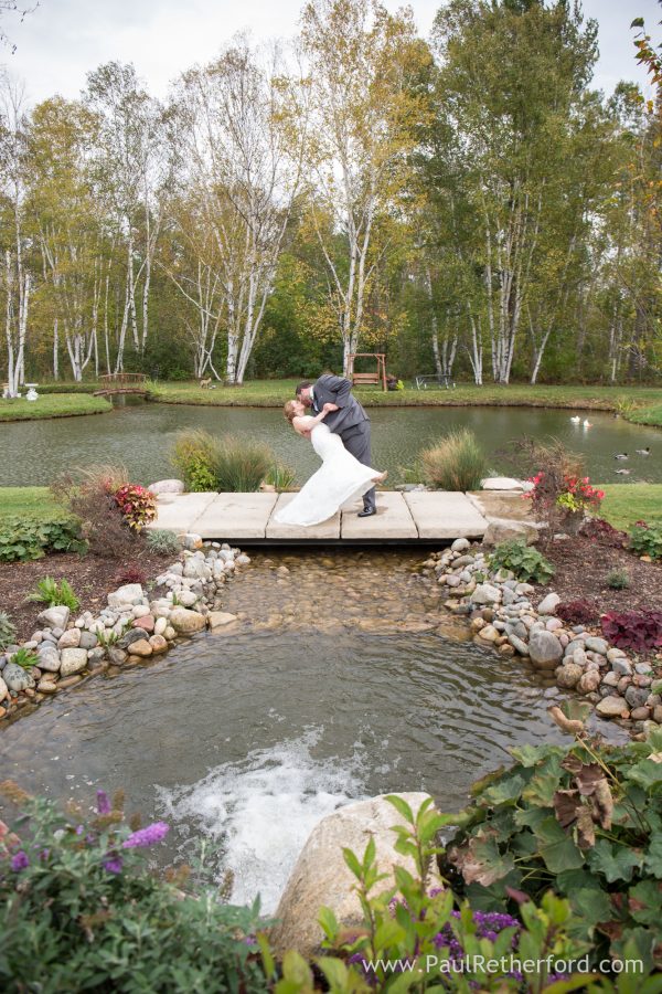 bridge castle farms wedding photo