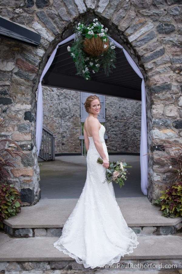 bride flowers by Thyme Hill Designs photo