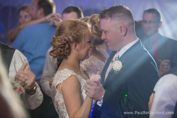 Stoney Creek Metropark Sheldon Estates Shelby Township Michigan Wedding Photography